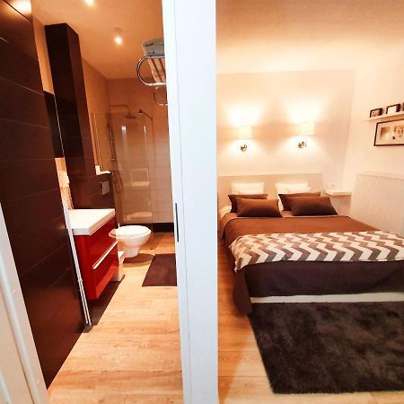 Dom Przy Plazy Apartman Ustronie Morskie Kültér fotó
